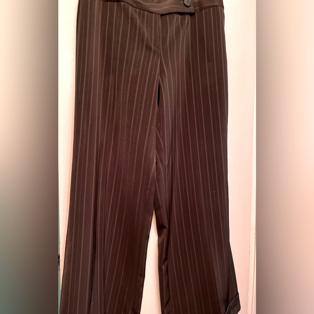 Studio 1940 Women Black Pinstripe Flat Front Pant Cuffed Sz14P, Gently Preowned